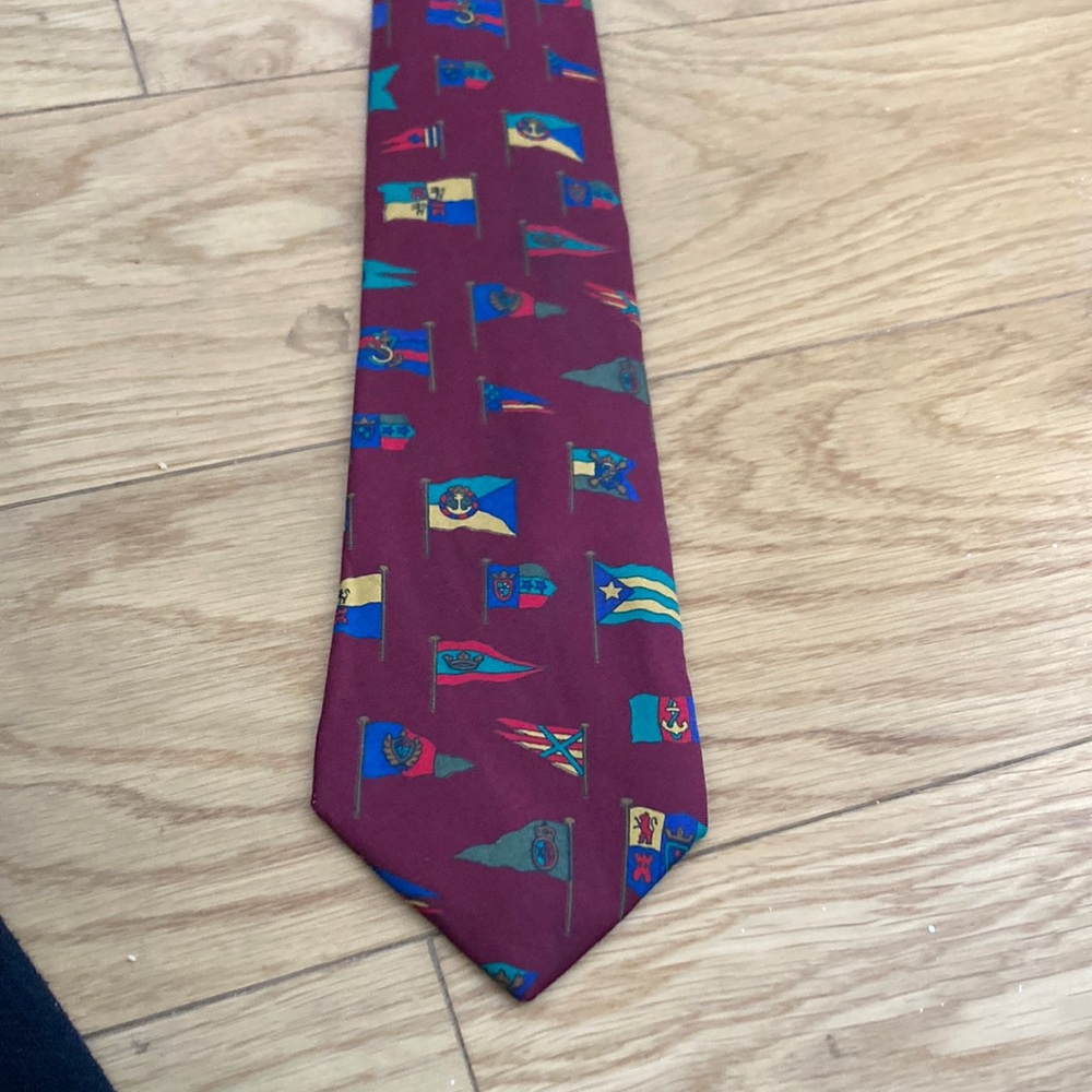 100% Silk Men’s Etro Tie